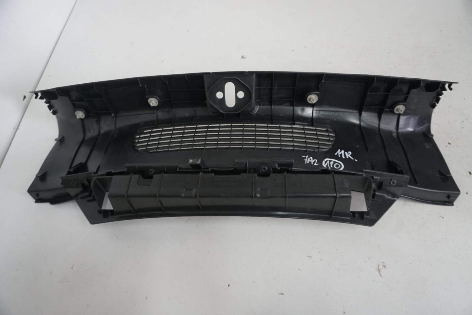 Honda Jazz III Osłona Pasa Tylnego 84640-Tf0-G0-21 - obrazek 2