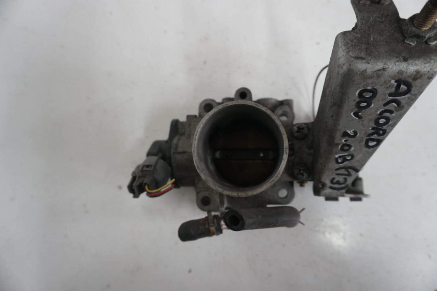 Honda Accord VI Przepustnica Czujnik 136800-05212 - obrazek 3
