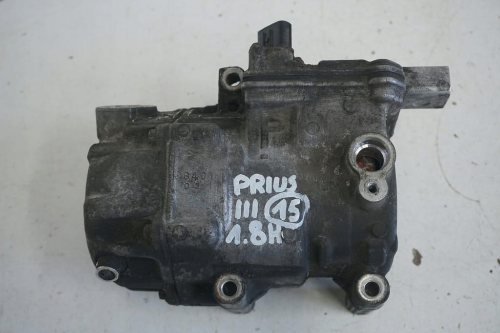 Toyota Prius III 1.8 Hybrid Lexus Ct200 Kompresor Klimatyzacji 042200-0212