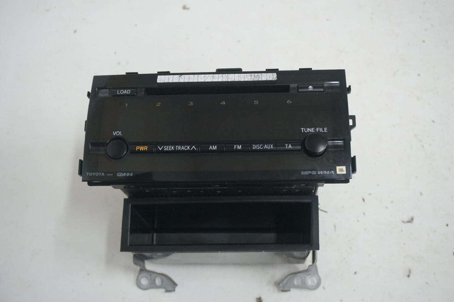 Toyota Prius II Radioodtwarzacz 86120-47240