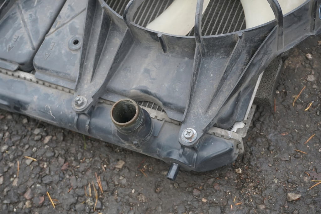 Honda Fr-V 2.2d Wentylatory Chłodnica 422000-8402 168000-9580 168000-7940 - obrazek 6
