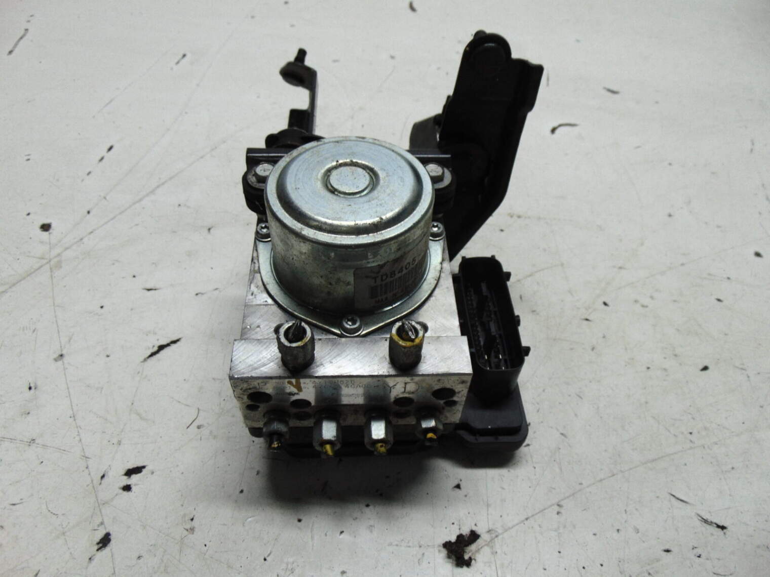 Infiniti Q50 Pompa hamulcowa Abs Td8405 476604ga0c - obrazek 2