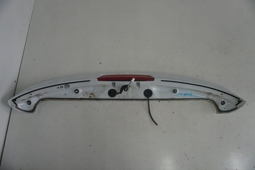 Hyundai IX35 Spoiler Klapy Bagażnika 87210-2y000 Tcw SWIATŁO STOP - obrazek 2