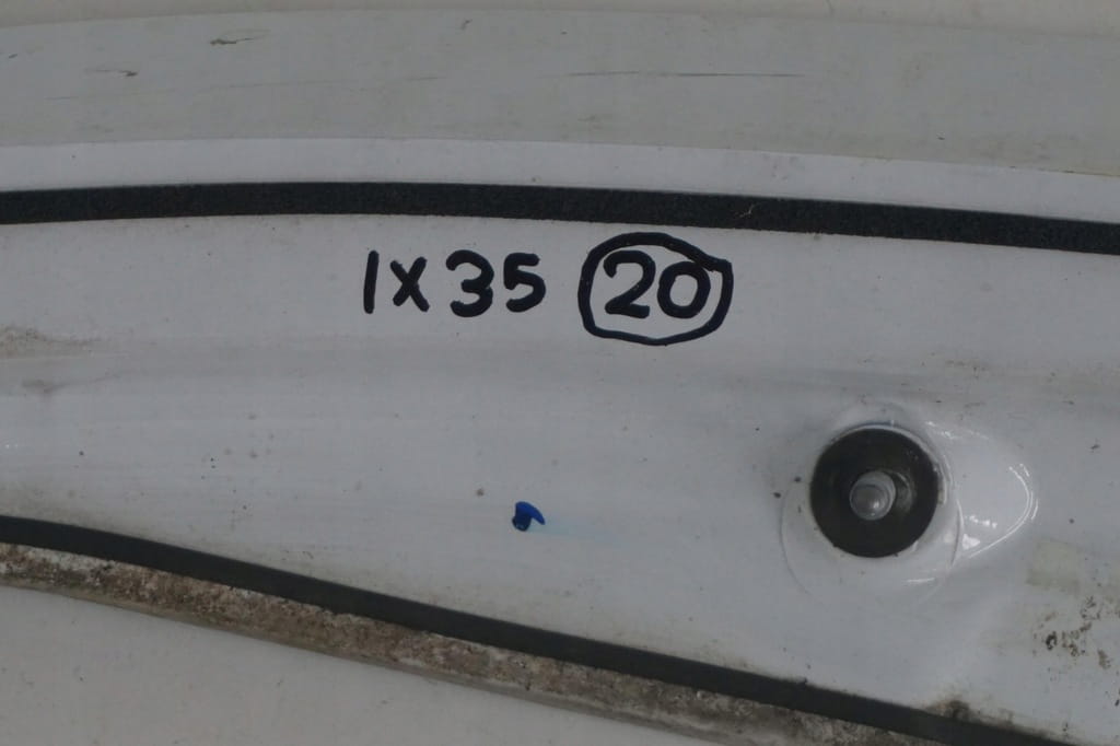 Hyundai IX35 Spoiler Klapy Bagażnika 87210-2y000 Tcw SWIATŁO STOP - obrazek 3