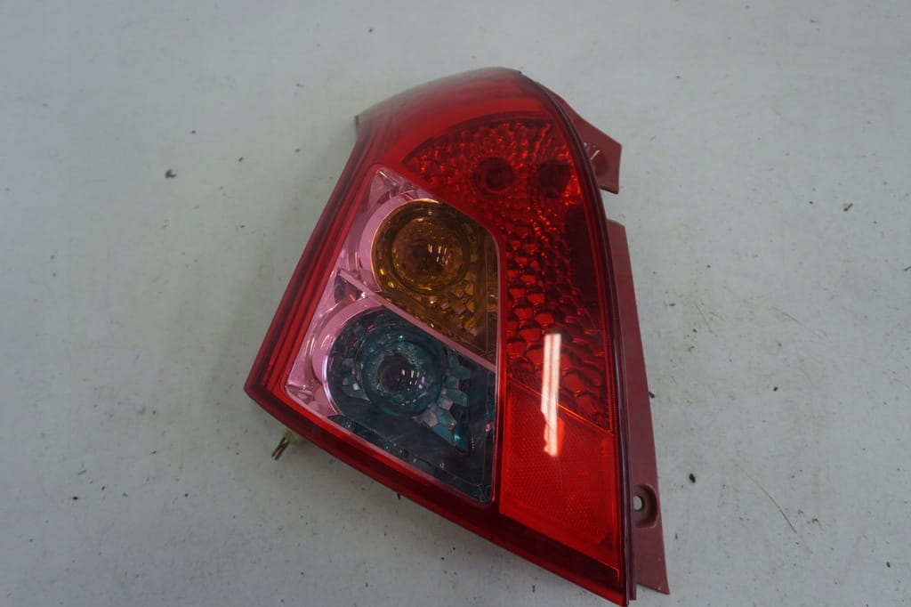 Suzuki Swift Mk6 III Lift Lampa Lewa Tylna Oem - obrazek 6
