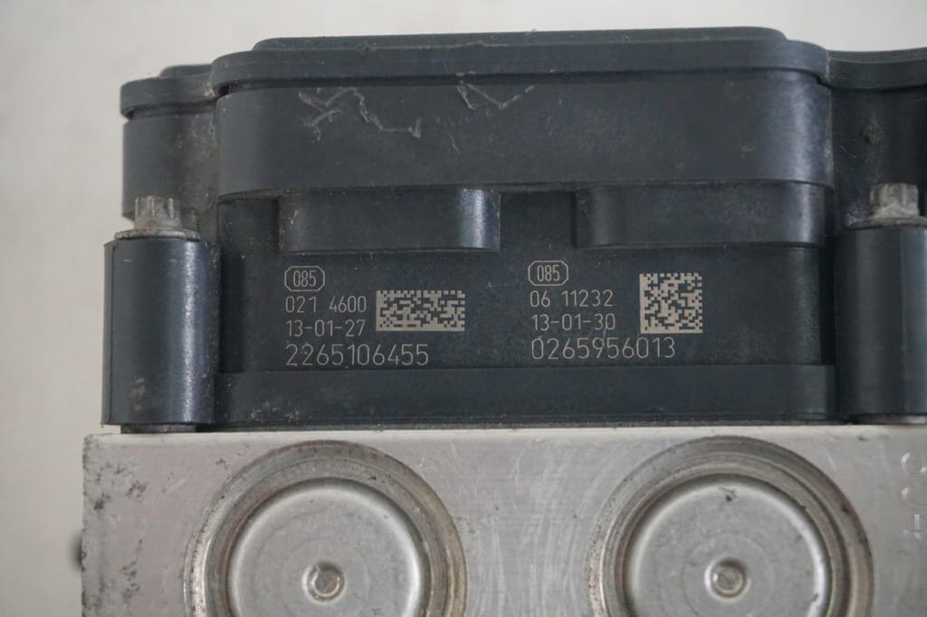 Suzuki Swift Mk7 IV Pompa Sterownik Abs 56110-68la2 - obrazek 4