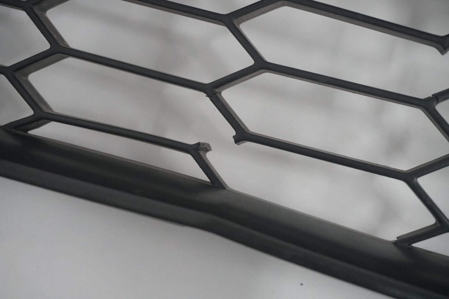 Subaru Impreza Wrx Atrapa Grill 2002 Rok - obrazek 2