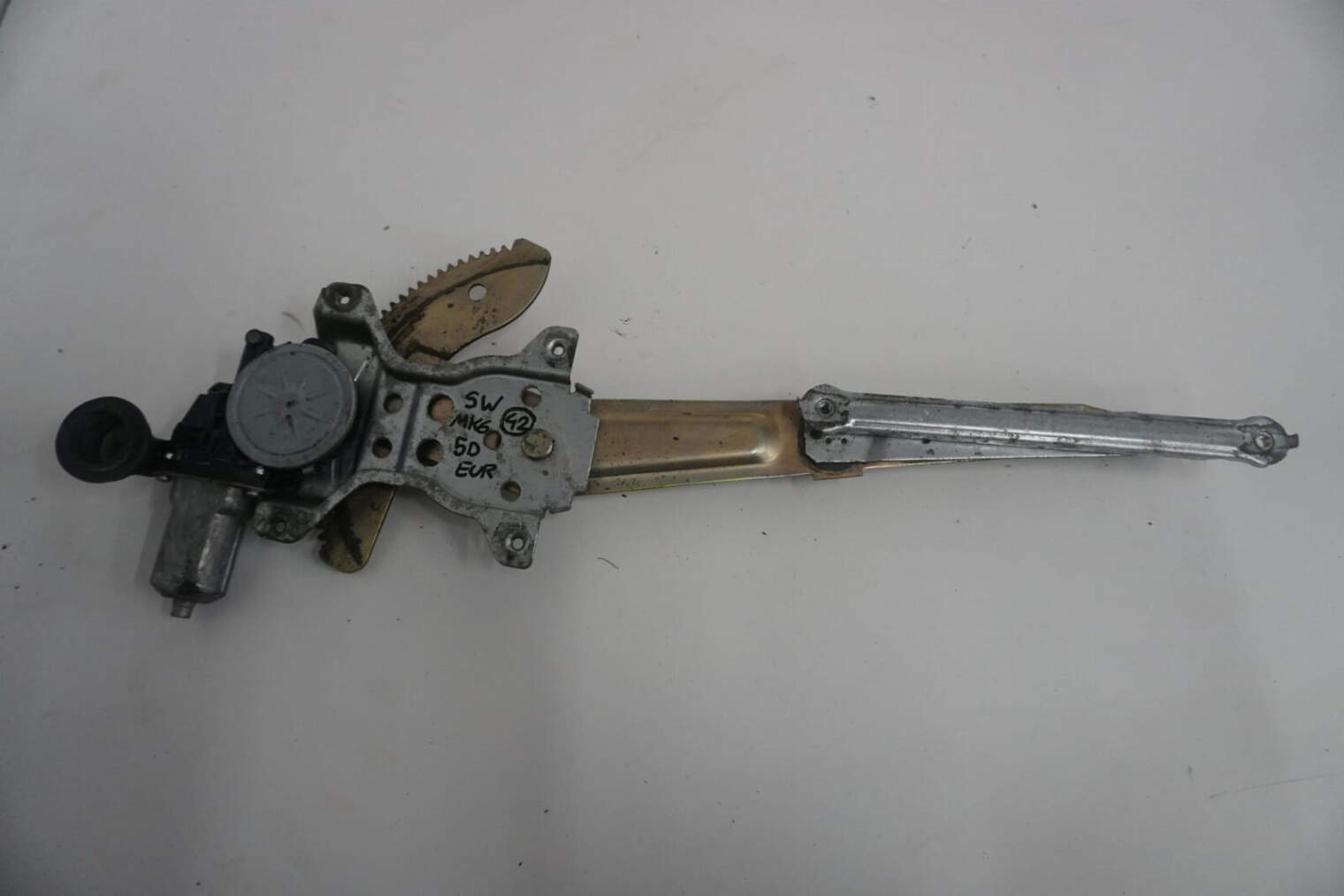 Suzuki Swift Mk6 Mechanizm Podnoszenia Szyby Lewych Drzwi 83460-63j00 262100-3380