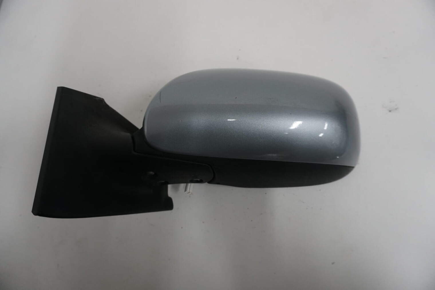 Toyota Yaris II Lusterko Lewe 3pin Kolor: 1f8 3pin Angielskie 87940-0d210