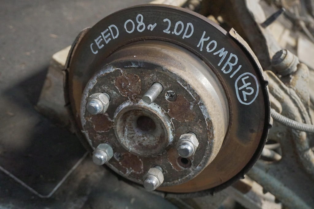 Kia Ceed I Sw Kombi Belka Zawieszenia Tylnego Zwrotnia - obrazek 9