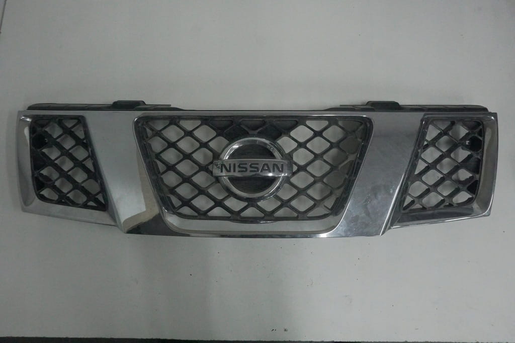 Nissan Navara D40 Atrapa Grill 62310ebxxx