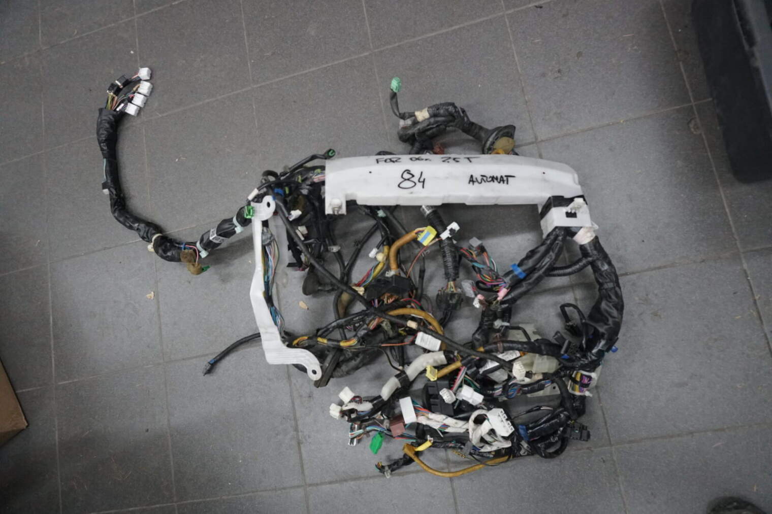 Subaru Forester Sg II Instalacja Wiazka Komputera 98241ag000 81400ag001