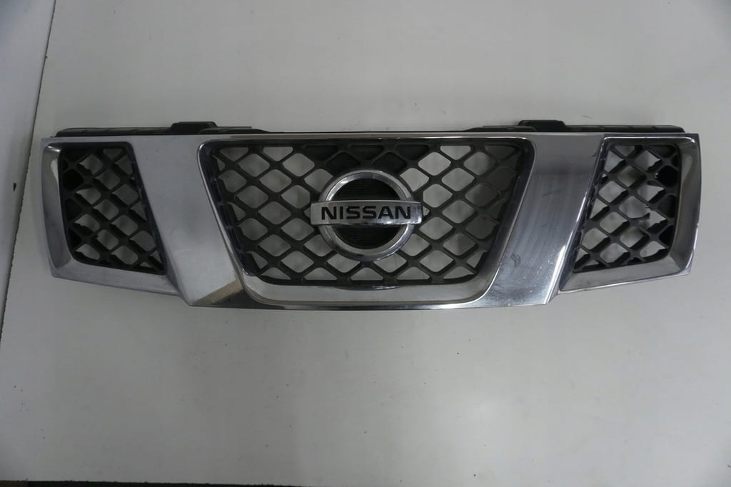 Nissan Navara D40 Pathfinder R51 Atrapa Grill 2310ebxxx 2310eb400 2
