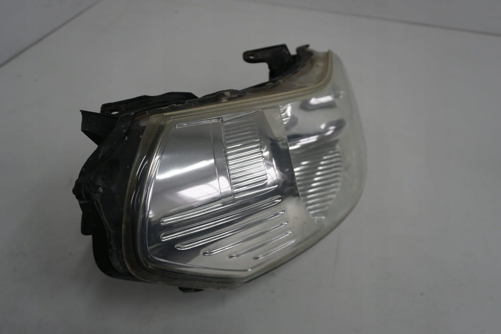 Suzuki Sx4 Sx-4 Lampa Prawa Przednia Uk Silniczek - obrazek 3