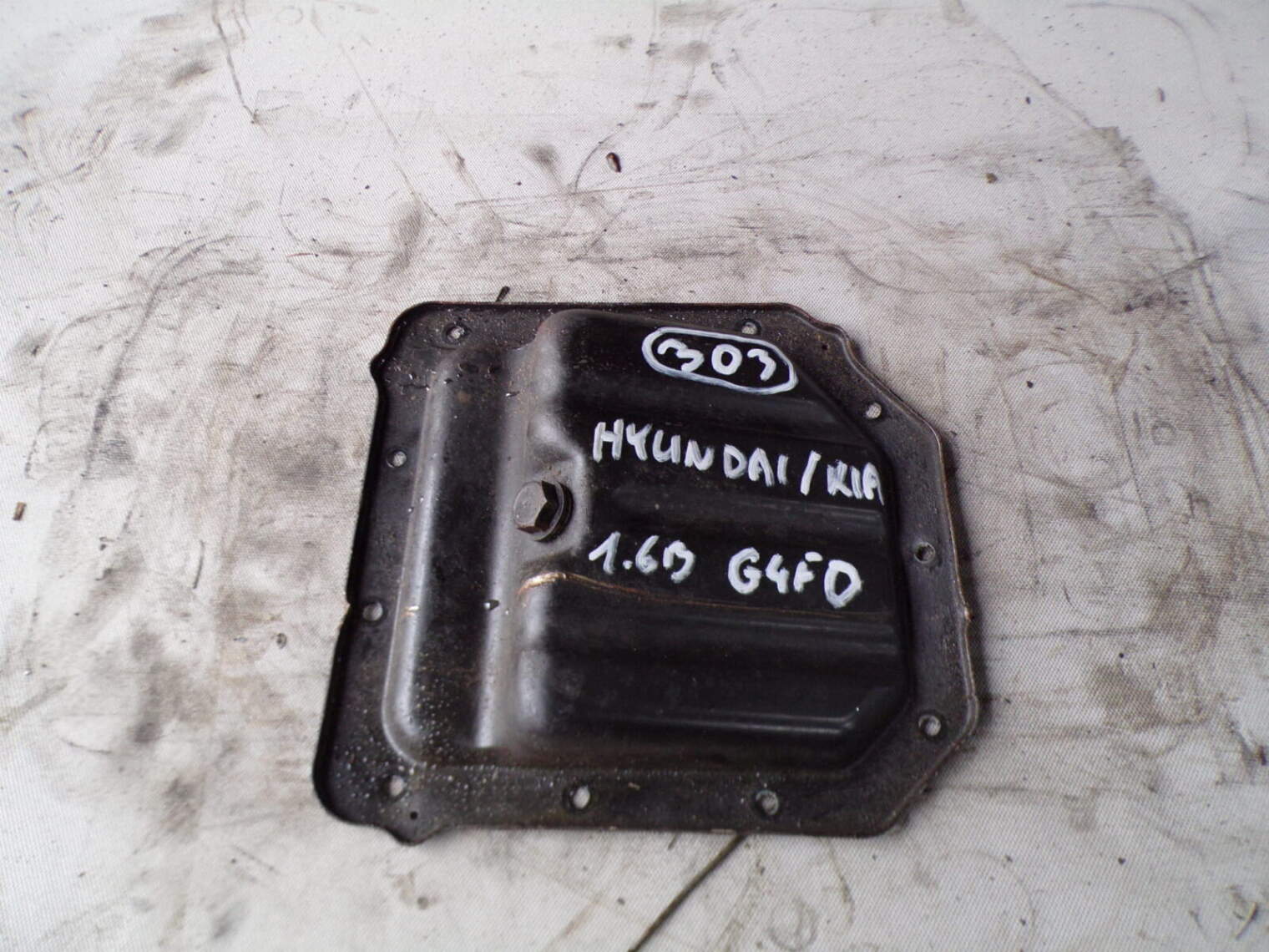 Hyundai Kia 1.6b G4fd Miska Olejowa