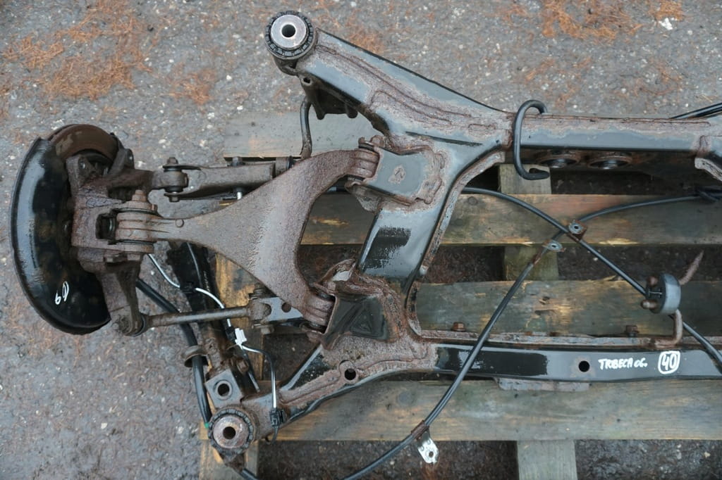 Subaru Tribeca B9 Belka Zawieszenia Tylnego Wahacz Zwrotnica 2007rok - obrazek 7