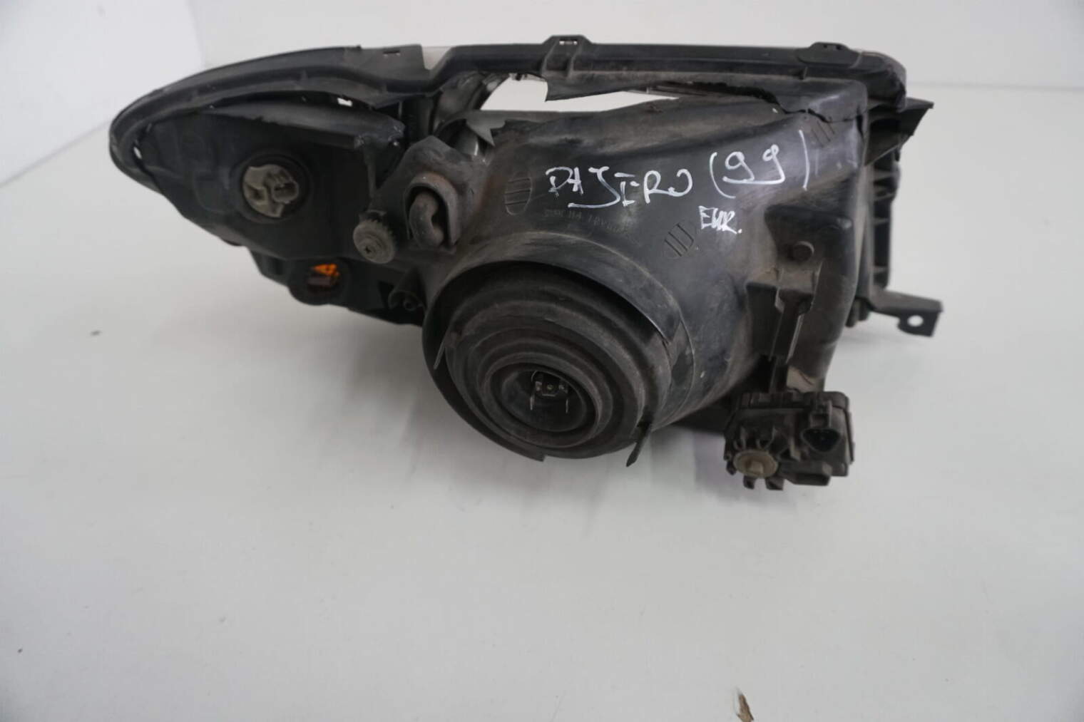 Mitsubishi Pajero III Lampa Lewa Przednia Europa Mn133751 - obrazek 4