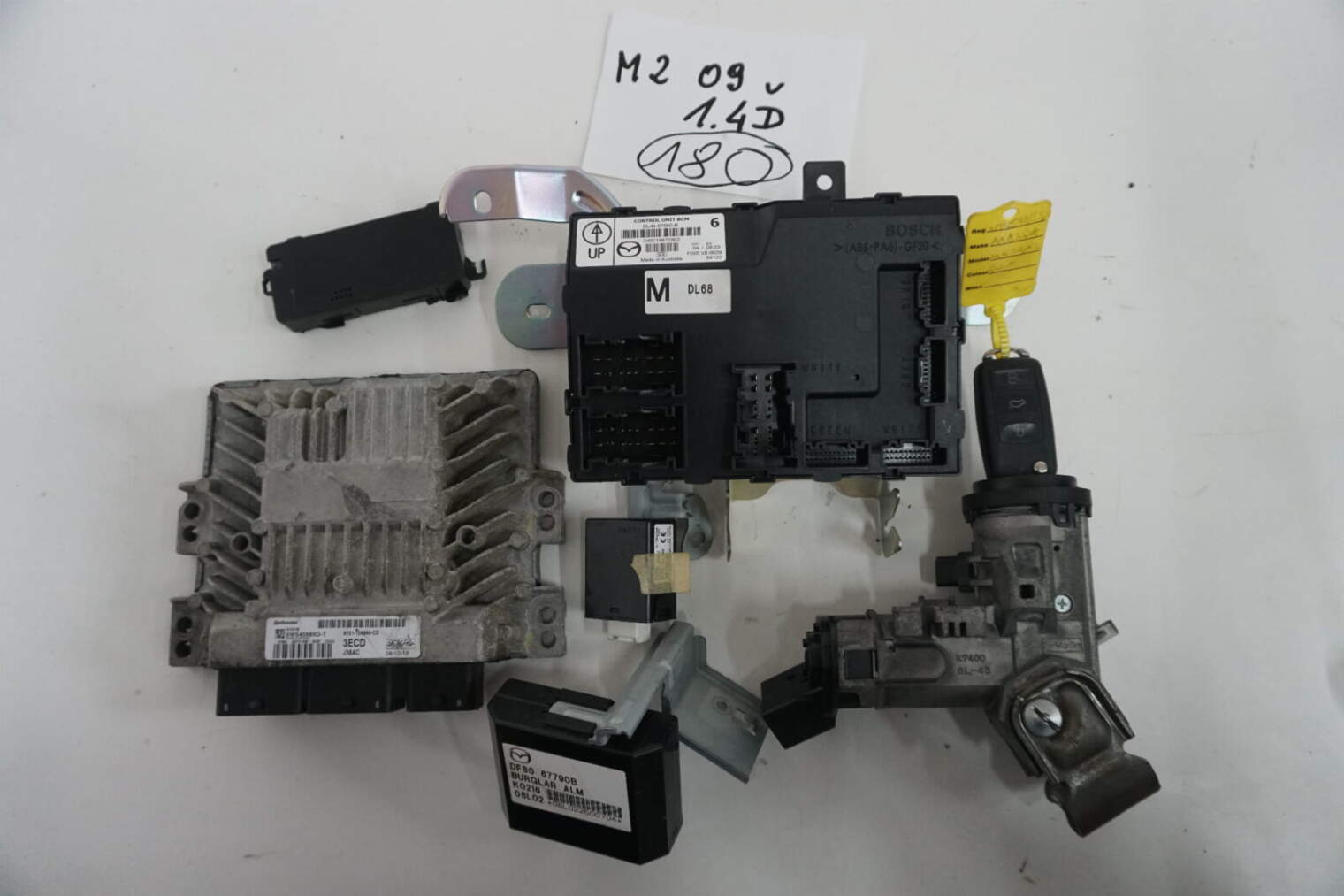 Mazda 2 De Komputer Sterownik Silnika 8v21-12a650-Cd 1.4d 5ws40585d-T