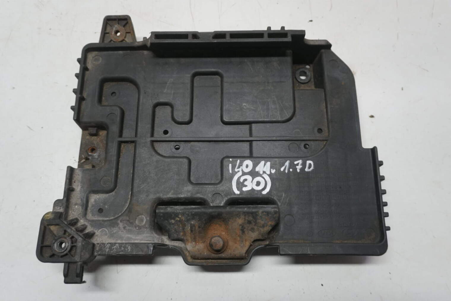 Hyundai I40 2011r Podstawa Akumulatora 37150-3z000