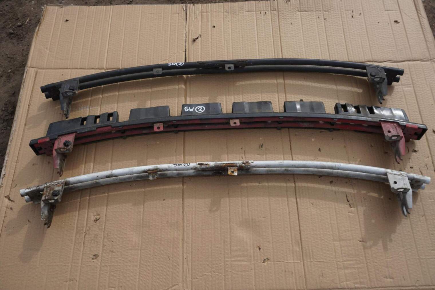 Suzuki Swift Mk6 III Belka Zderzak Przedniego