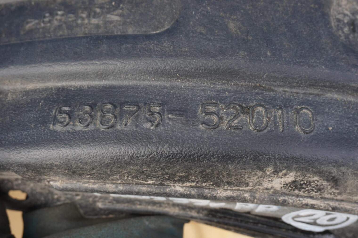 Toyota Yaris I Nadkole Prawe Przednie 58875-52010 - obrazek 4