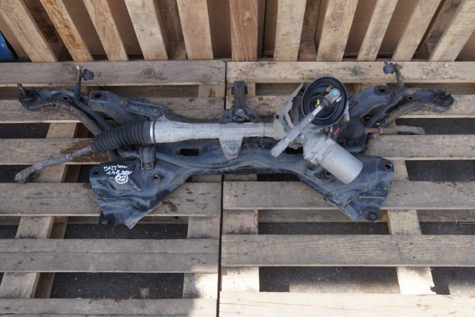 Honda Jazz III Belka Zawieszenia Przedniego Sanki Maglownica Showa Tf0-E9
