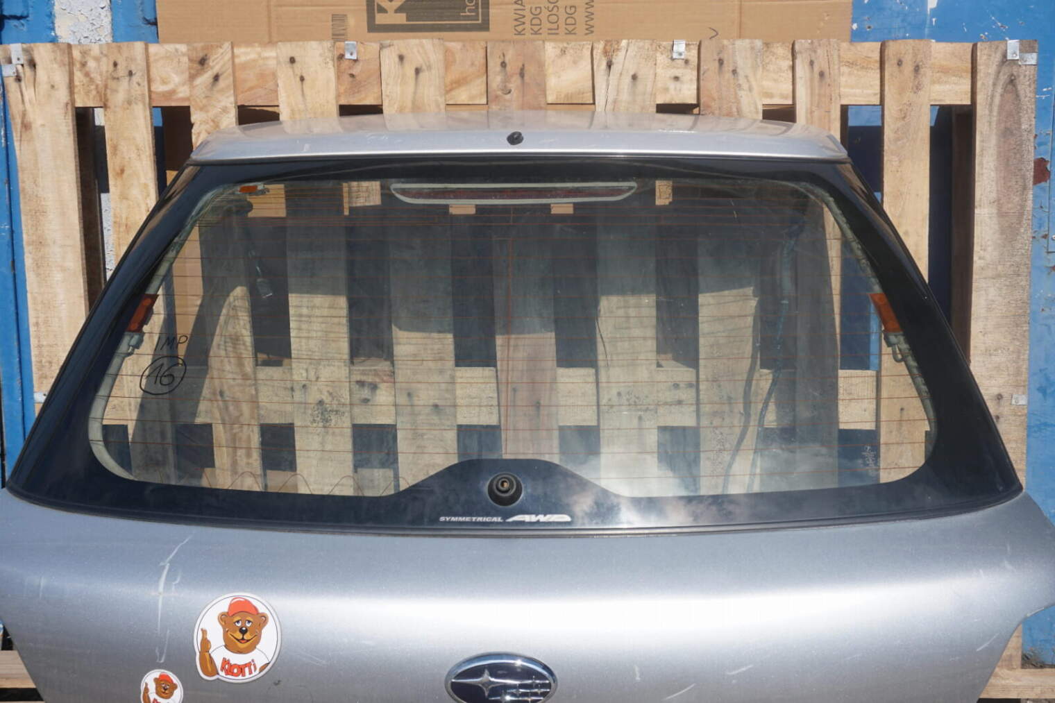 Subaru Impreza Gg Kombi Szyba Tylna 2001-2007rok