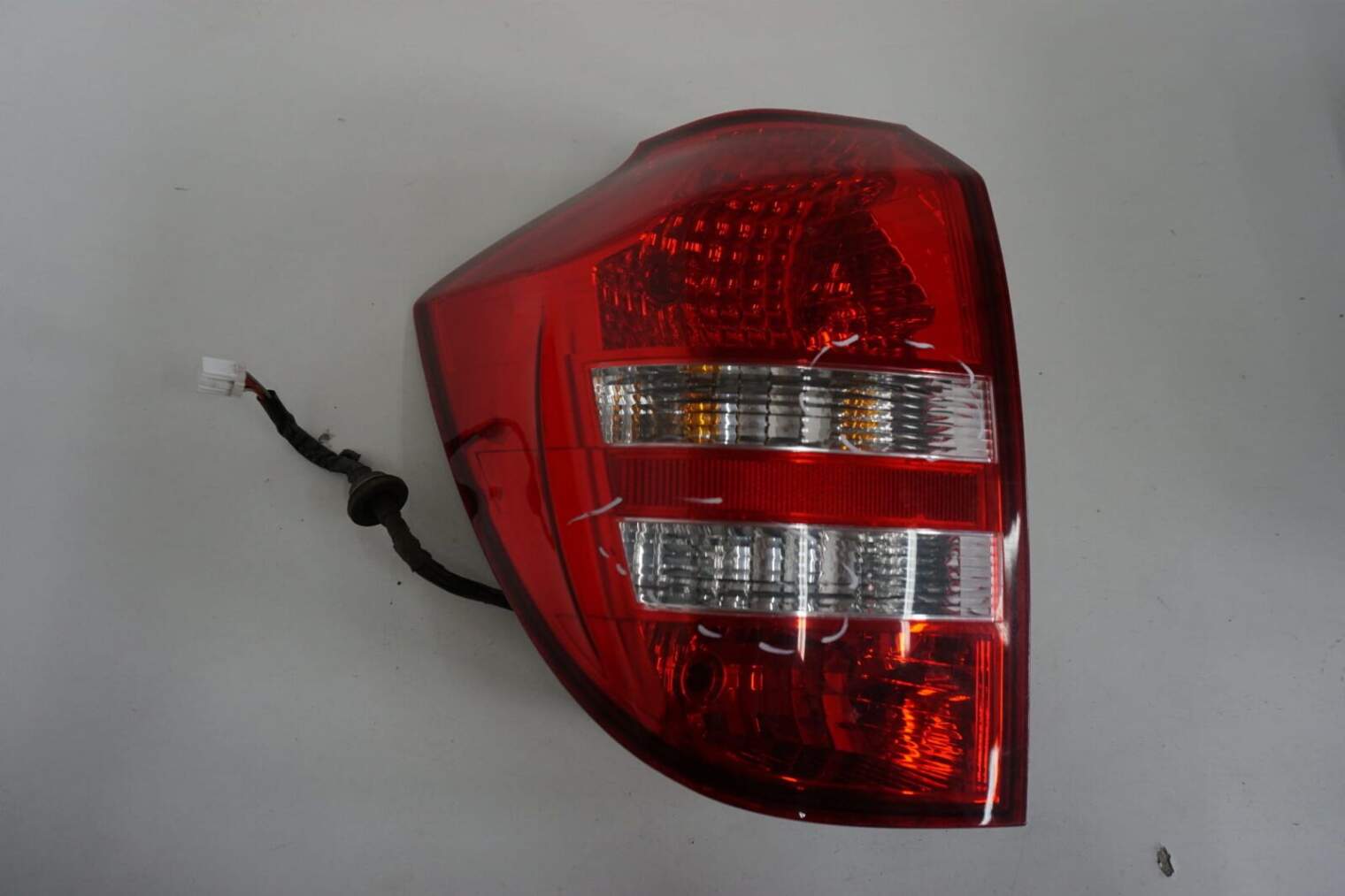 KIA CEED I SW KOMBI LAMPA LEWA TYLNA TYL NR.77 ANGIELSKA