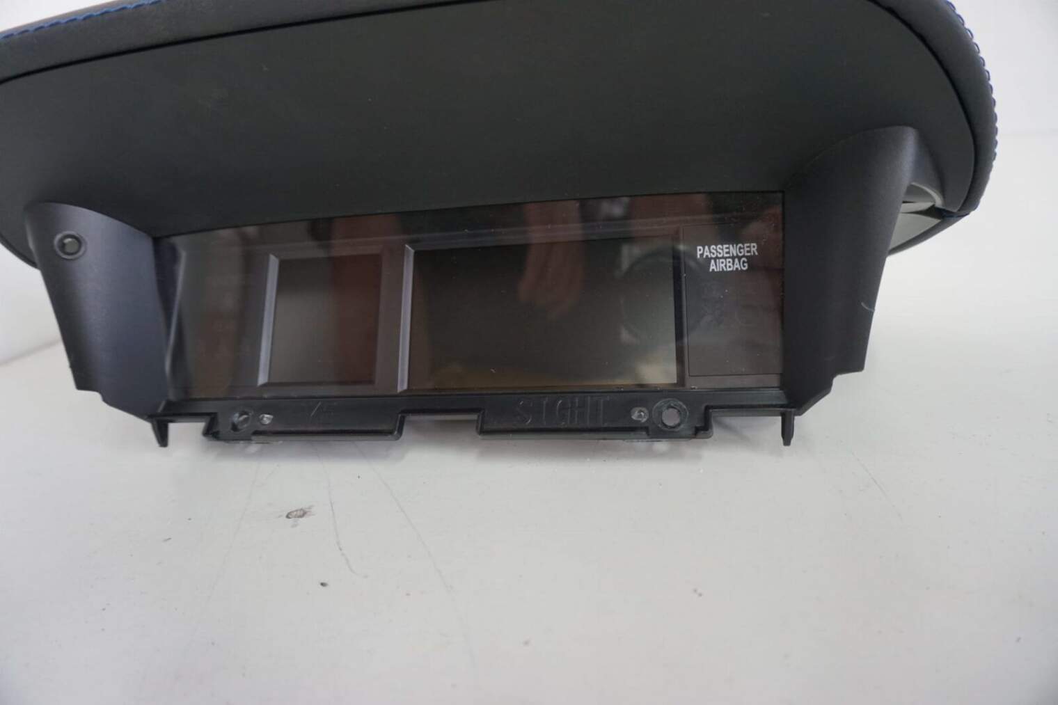 SUBARU LEVORG 2015R PANEL WYSWIETLACZ RAMKA 85261VA460 66067FJ230 NR.23 WERSJA UK - obrazek 2