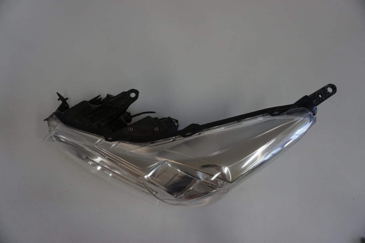 SUBARU FORESTER SJ IV LAMPA LEWA PRZEDNIA UK 2014rok - obrazek 4