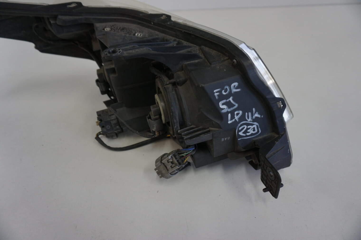 SUBARU FORESTER SJ IV LAMPA LEWA PRZEDNIA UK 2014rok - obrazek 6