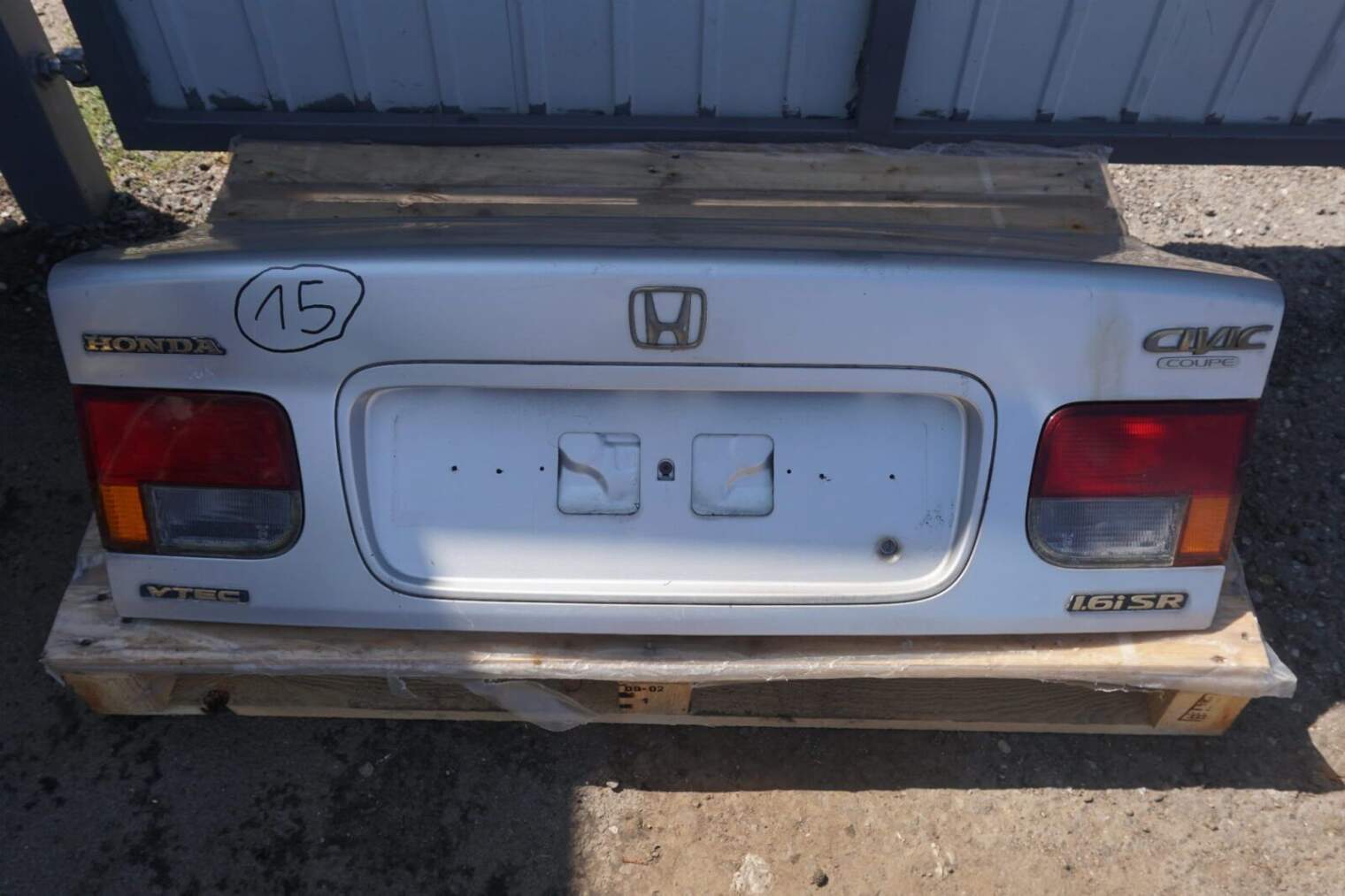 HONDA CIVIC VII COUPE KLAPA BAGAŻNIKA SREBRNA