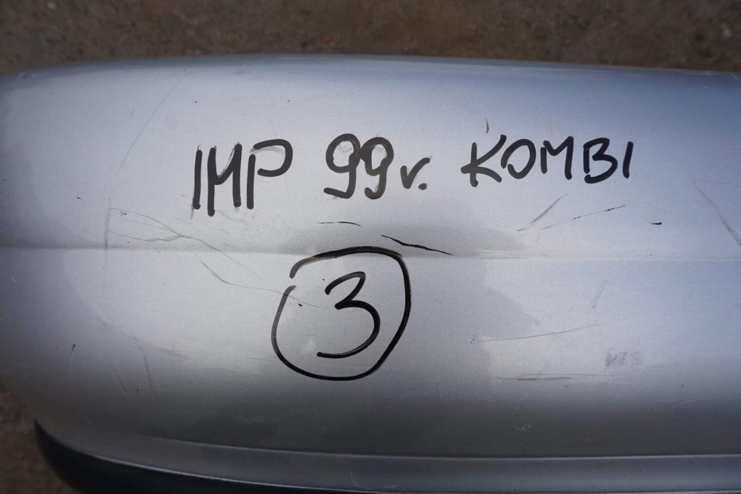SUBARU IMPREZA GC ZDERZAK TYLNY 57720FA040 nr.3 - obrazek 2