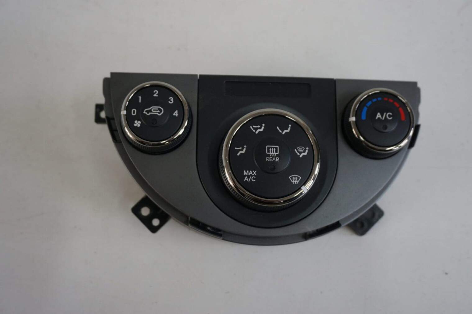 KIA SOUL I PANEL STEROWANIA 97250-2KXXX