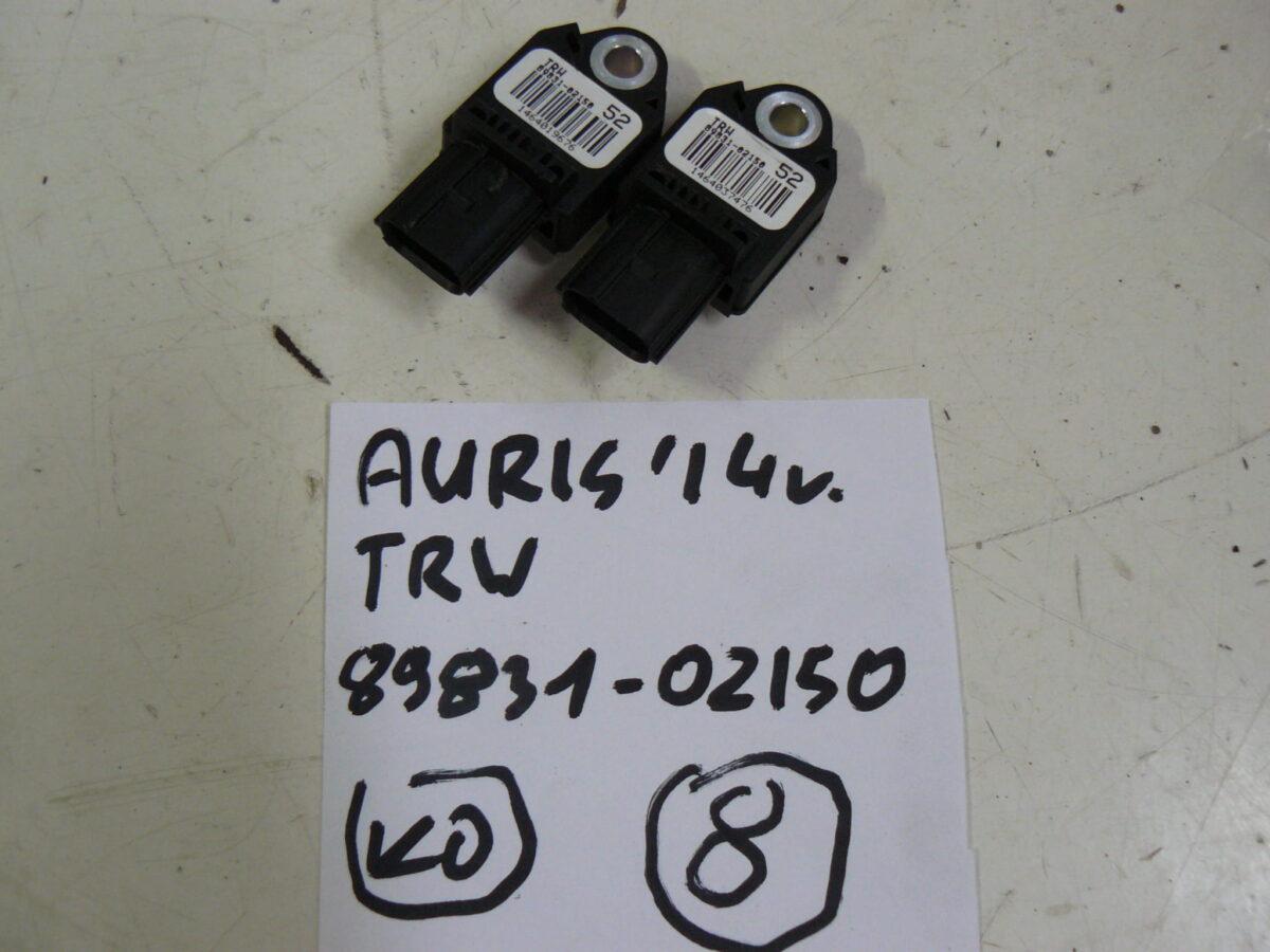 Toyota Auris II 14 Czujnik Uderzeniowy 89831-02150