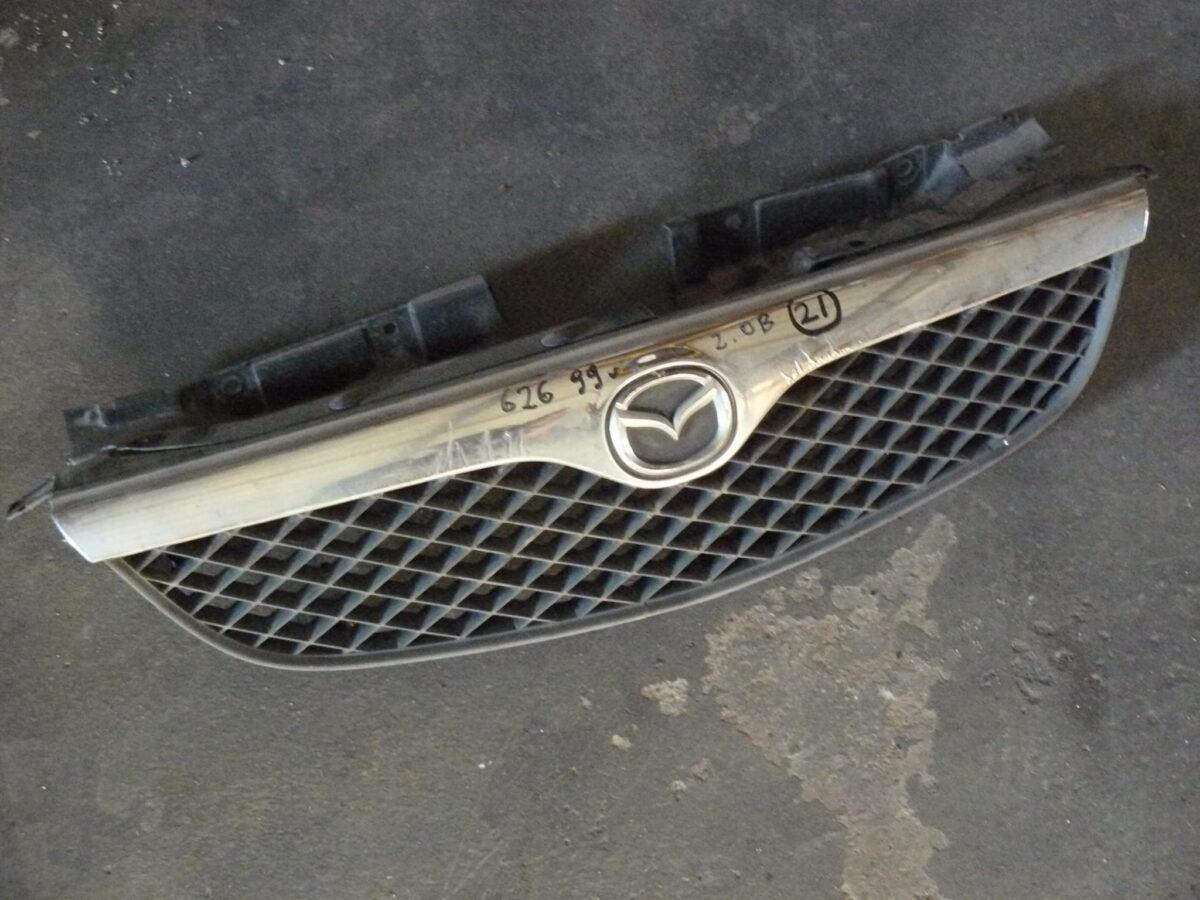 Mazda 626 1999 2000r 2.0b Sedan Grill Atrapa