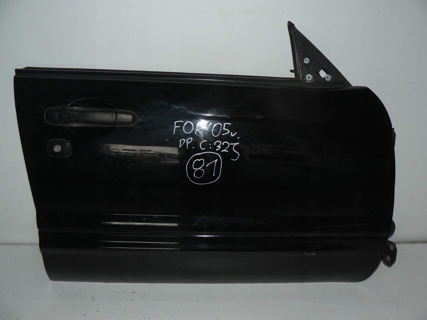 Subaru Forester Sg 2004r Drzwi Prawe Przednie 32j