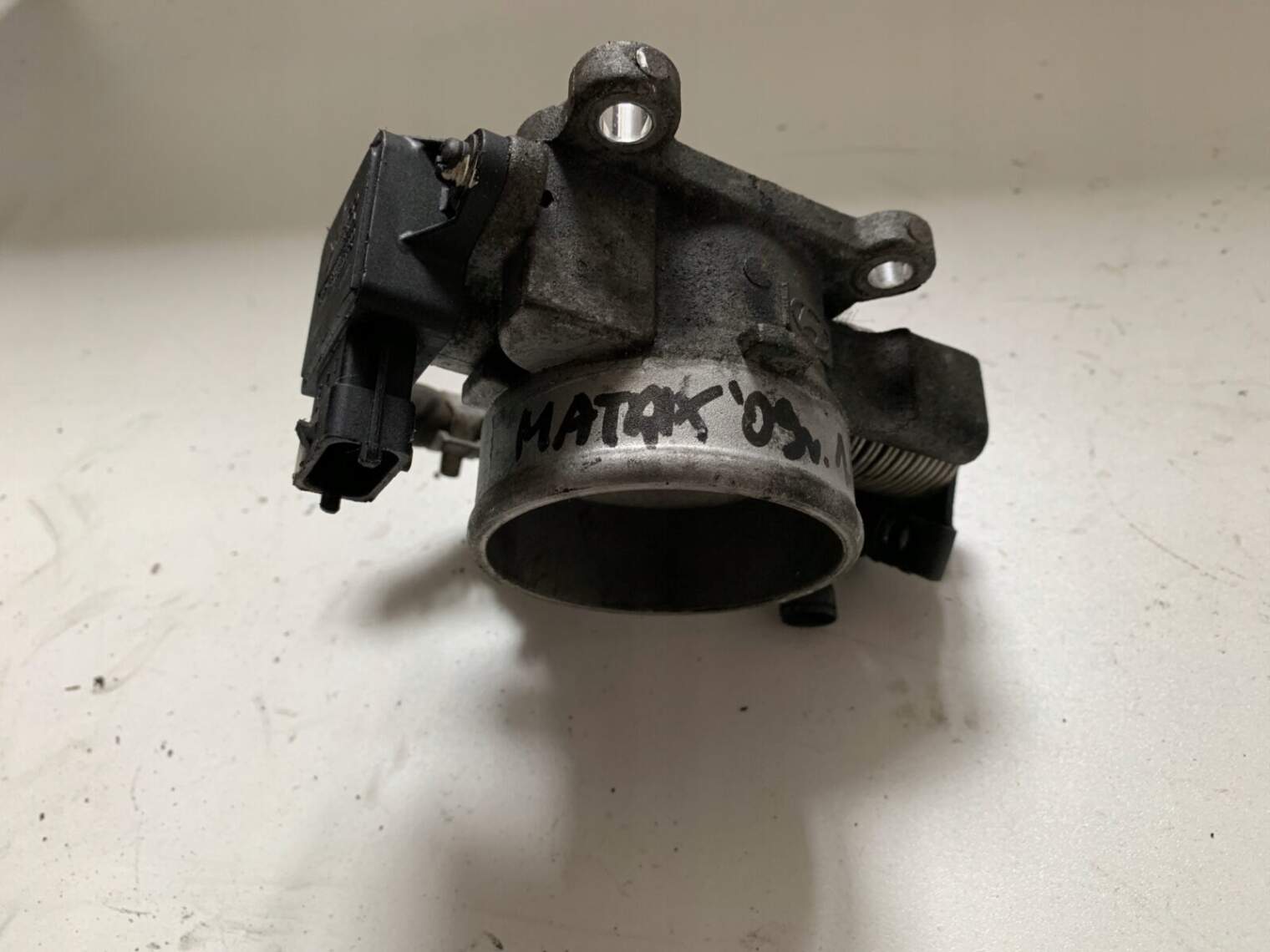 Hyundai MatrIX 2003r 1,6b Przepustnica 35170-22600