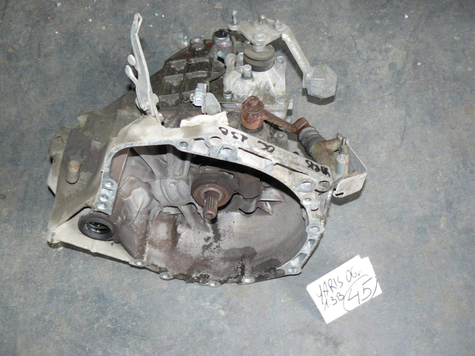 Toyota Yaris II 2006r 1.3b Skrzynia Biegów