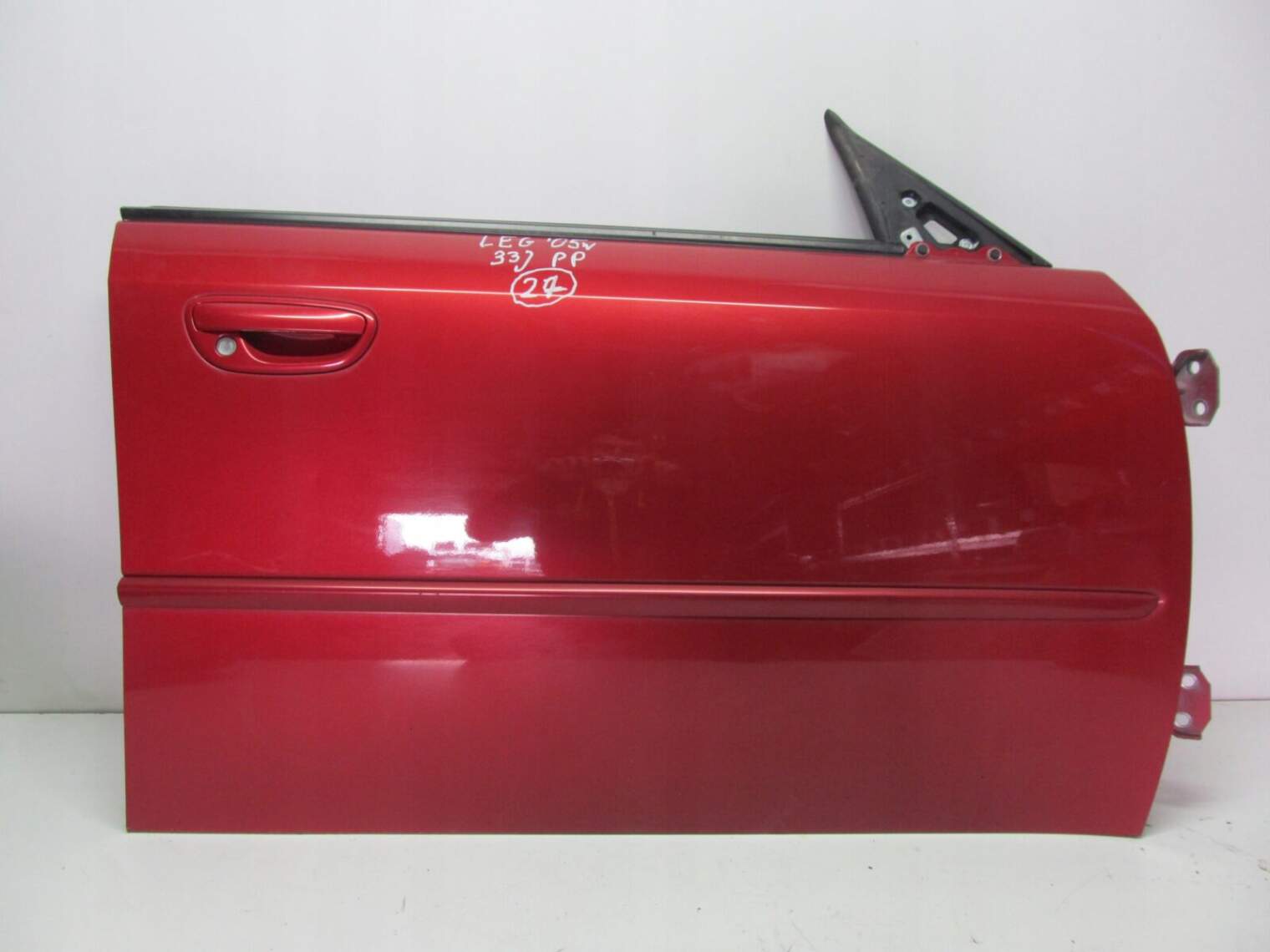 Subaru Legacy IV 2005r Drzwi Prawy Przód 33j