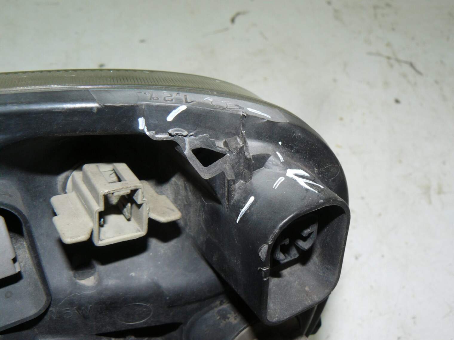 Nissan Micra K11 2001r Lampa Prawa Przednia Europa - obrazek 3