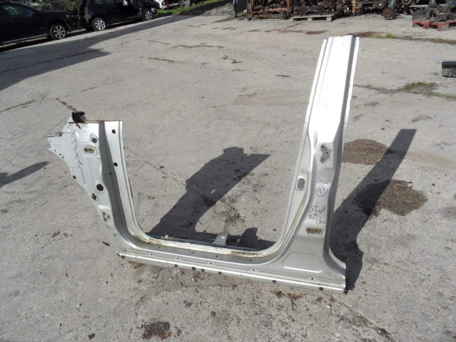 Lexus Rx300 Rx350 Rx400 2006r Próg Słupek Lewy