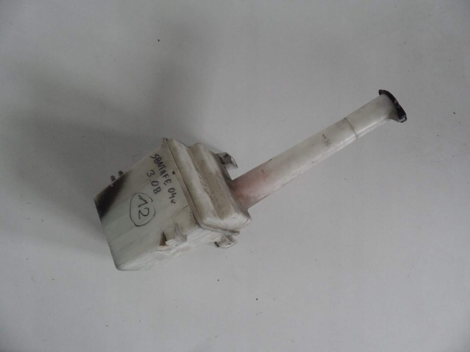Hyundai Santa Fe Zbiorniczek Zbiornik Spryskiwaczy 98610-26000