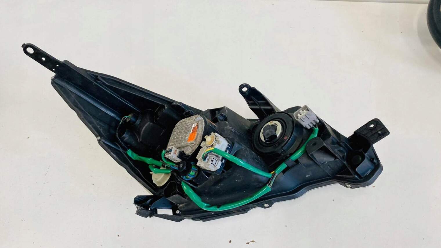 Subaru Forester Sj IV Lampa Lewa Przednia Xenon - obrazek 3