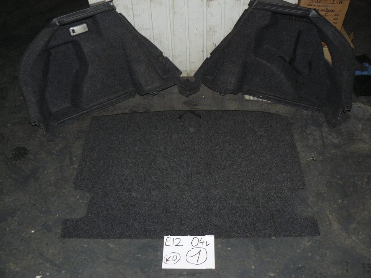 Toyota Corolla E12 2004r 5d Boczek Wykładzina Bagażnika
