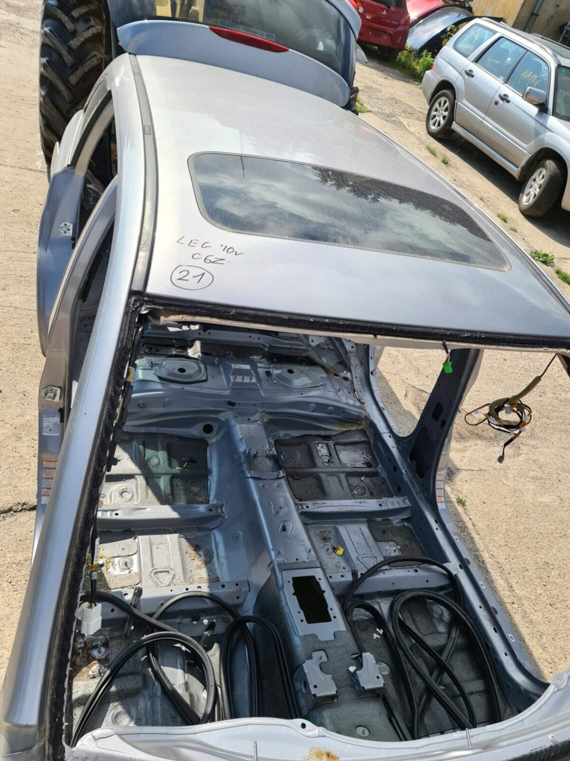 Subaru Legacy 10r Dach Szyberdach Podsufitka C6z