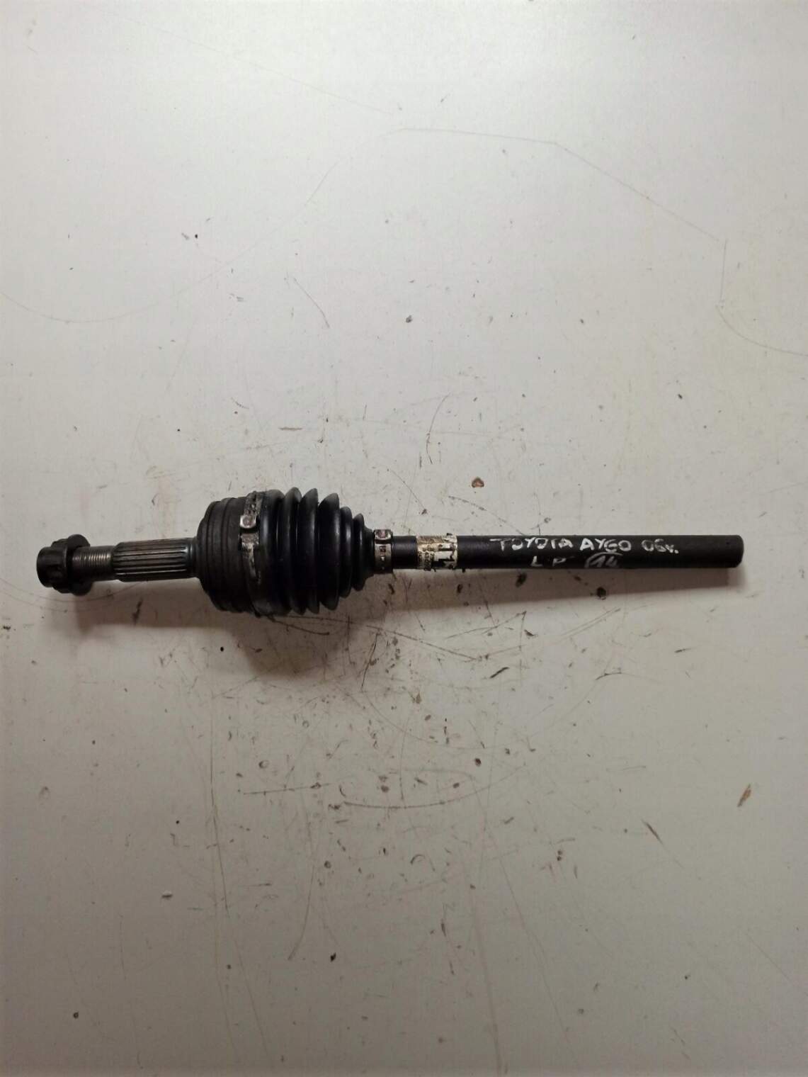 Toyota Aygo I 2006 R. - Przegub Lewy Zewnętrzny