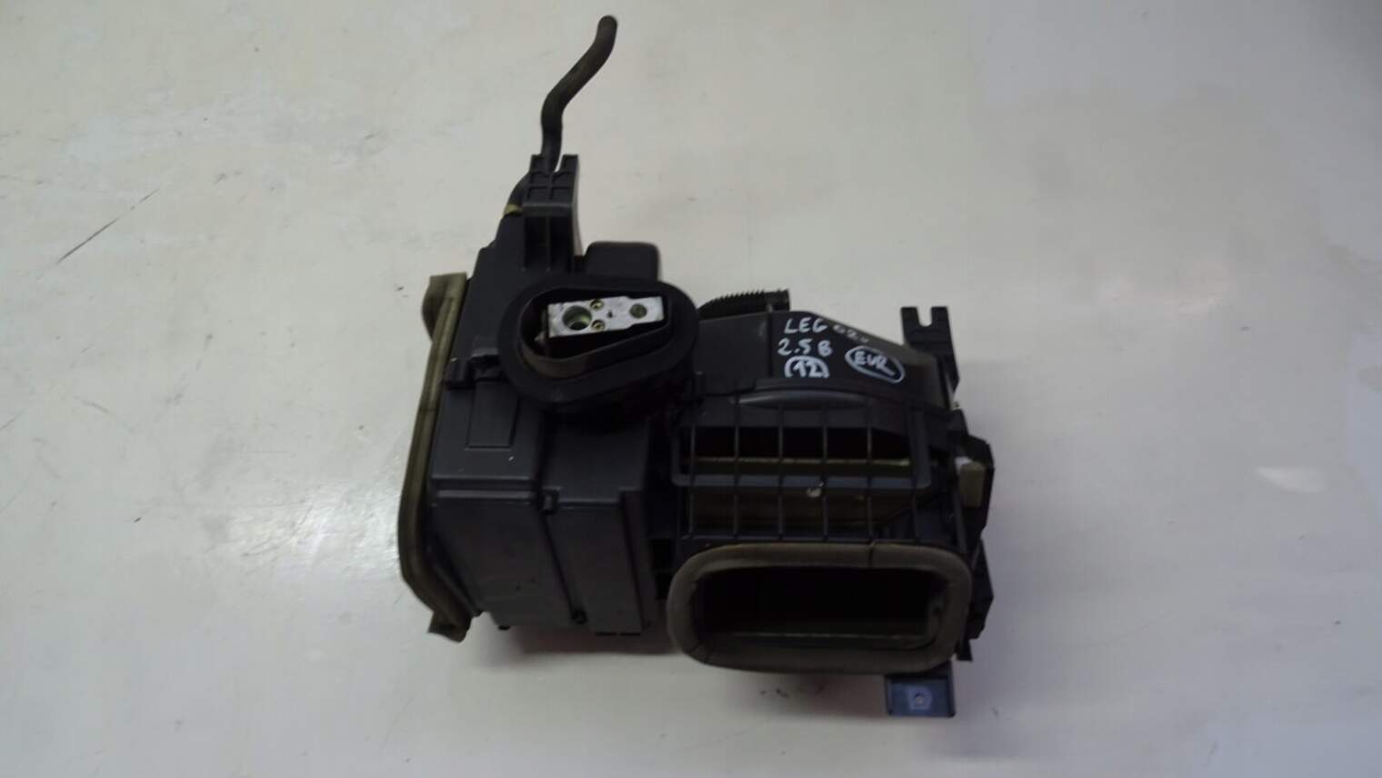 Subaru Legacy Outback III Silnik Nagrzewnica 534136-4607