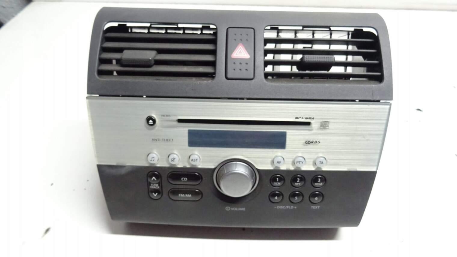 Suzuki Swift Radio Cd 39101-62j2 Cq-Mx0672g Pacr06