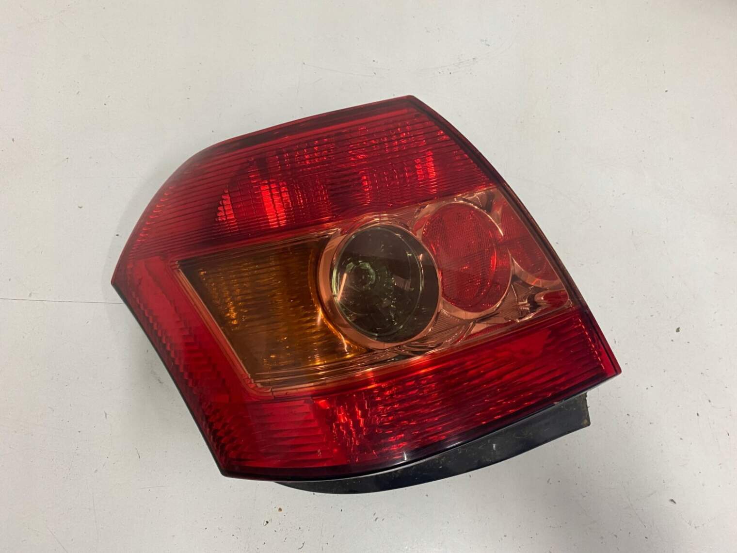 Toyota Corolla E12 Lift Lampa Tylna Lewa